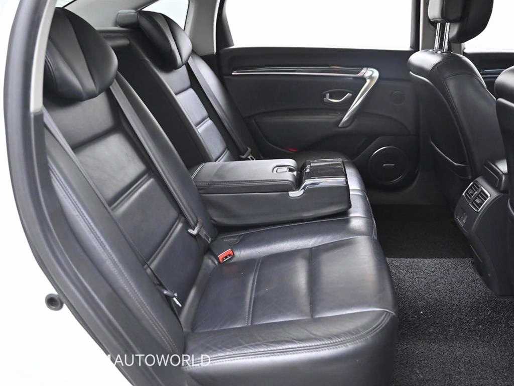 SAMSUNG SM7 - Vista 12