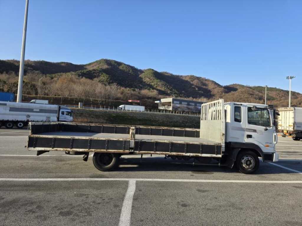 medium and large cargo Cargo - Vista 4