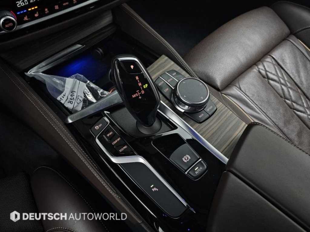 BMW 5 Series - Vista 9