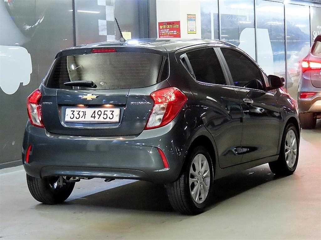 Chevrolet Spark - Vista 4