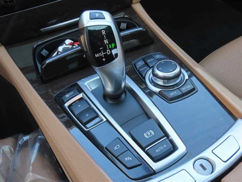 BMW 7 Series - Vista 6