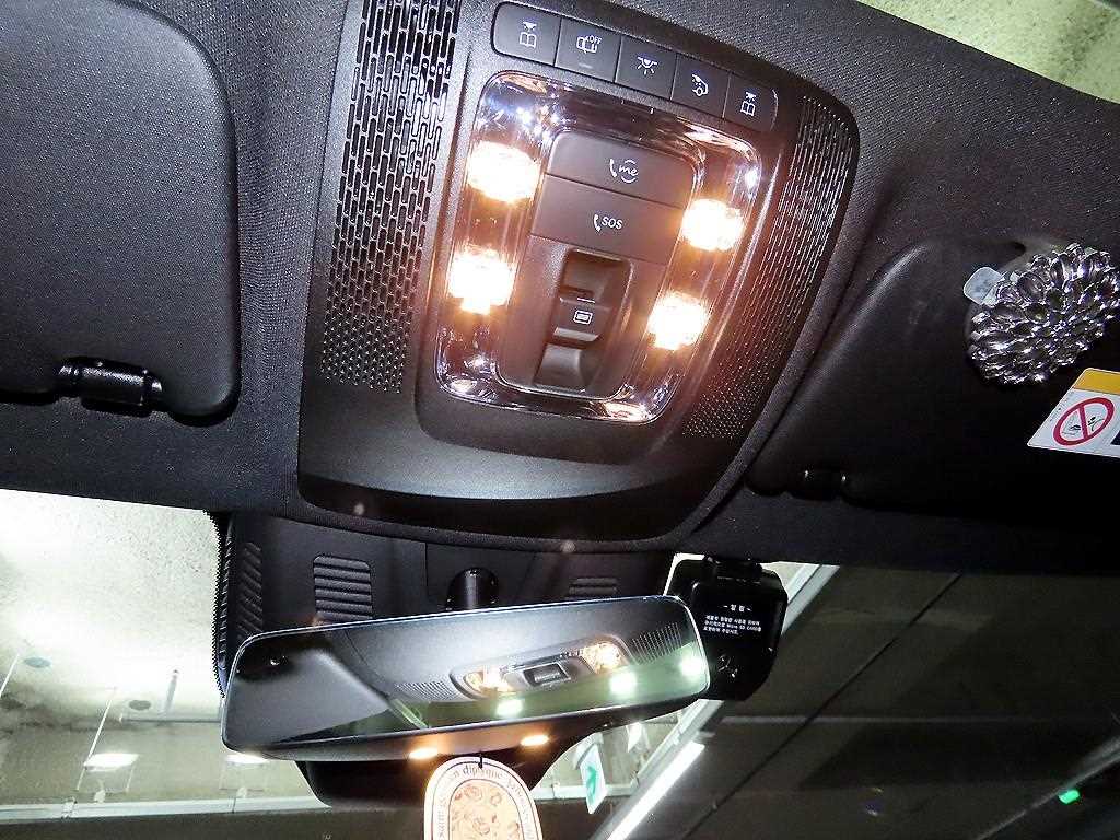 Mercedes Benz GLA Class 2022 Café - Importación desde Corea - HF Imports Iquique - Foto 15