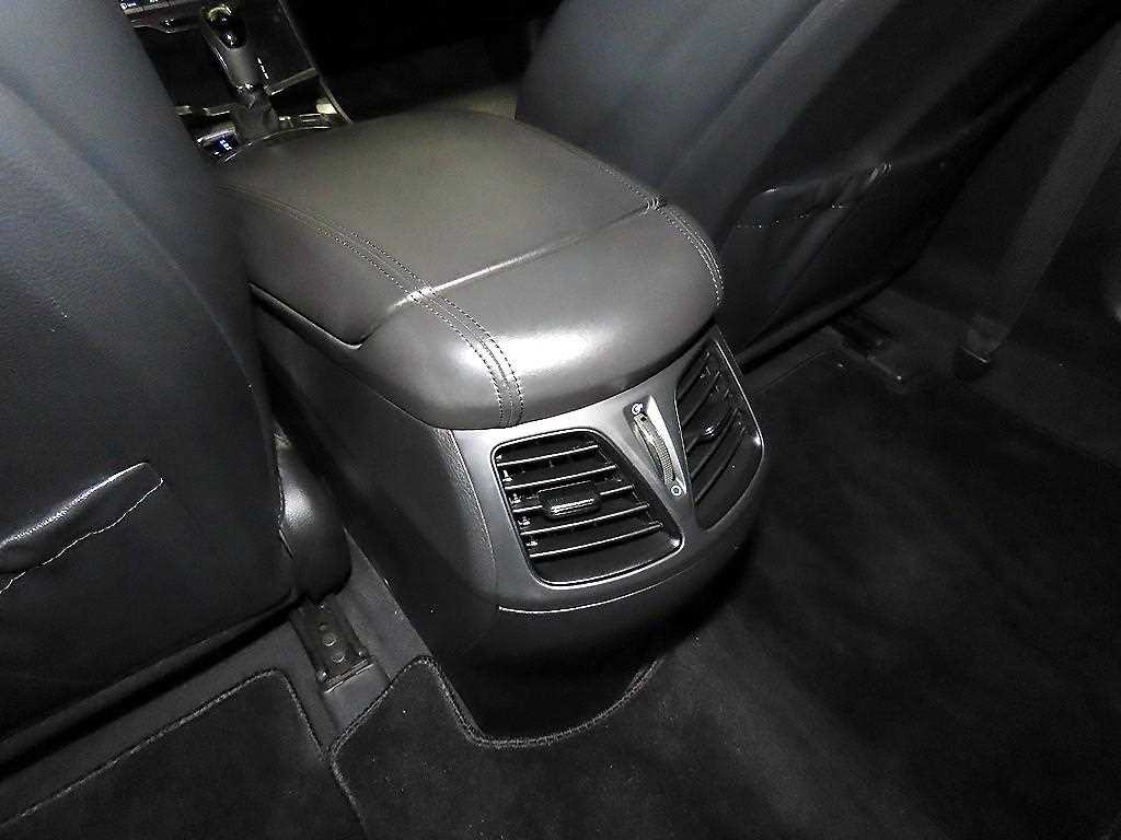 HYUNDAI Grandeur 2016 Negro - Importación desde Corea - HF Imports Iquique - Foto 17