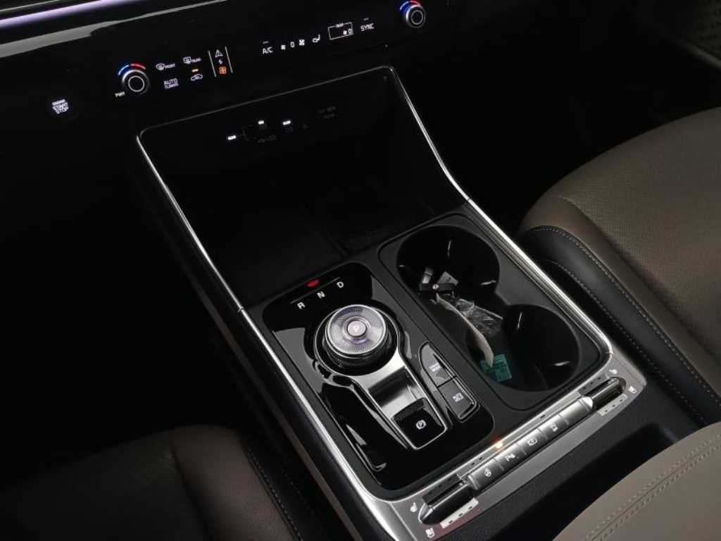 KIA Carnival 2025 Blanco - Importación desde Corea - HF Imports Iquique - Foto 15