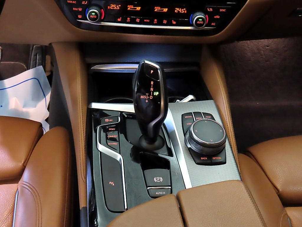 BMW 5 Series - Vista 12