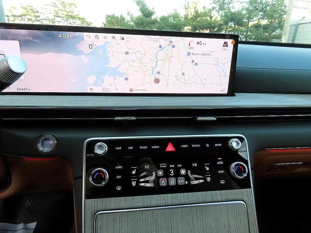 Genesis GV80 - Vista 12