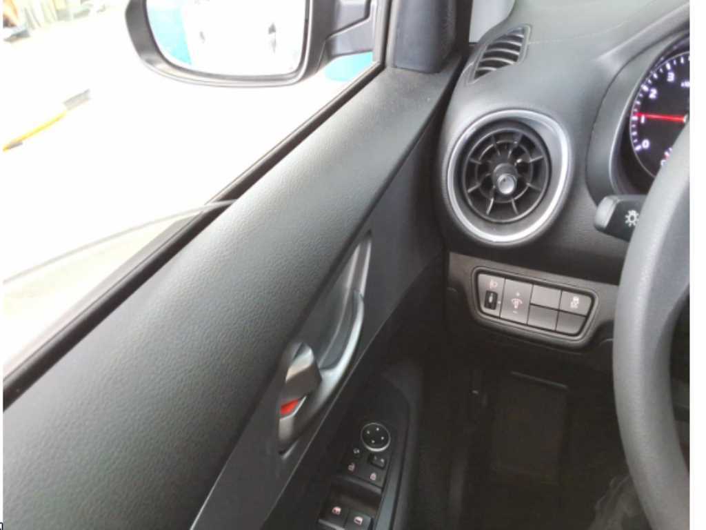 KIA K3 - Vista 2