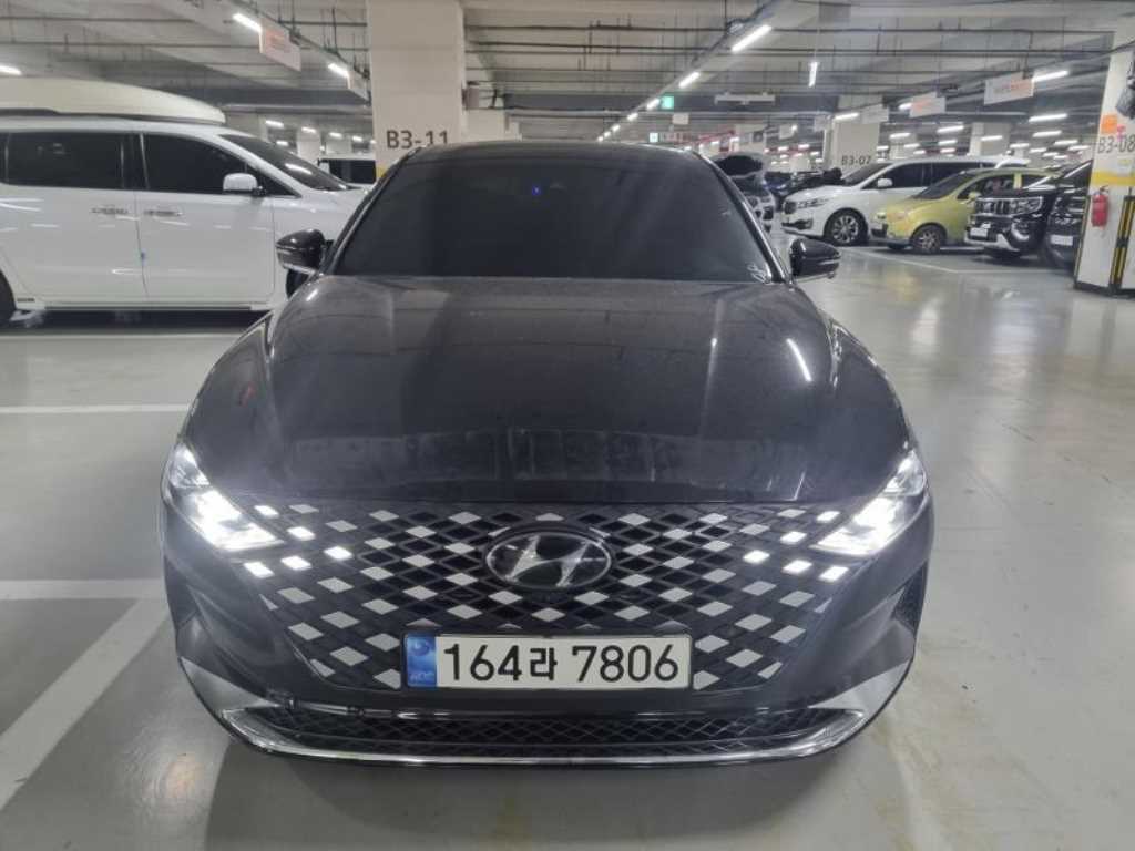 HYUNDAI Grandeur 2023 Negro - Importación desde Corea - HF Imports Iquique - Foto 1