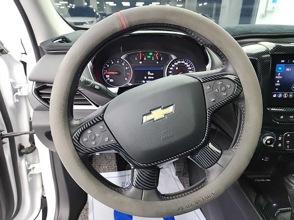 Chevrolet Travers - Vista 9