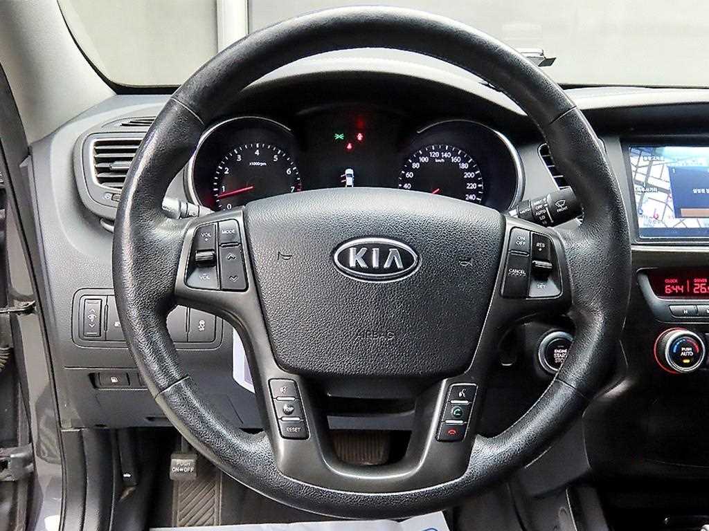 KIA K7 - Vista 12