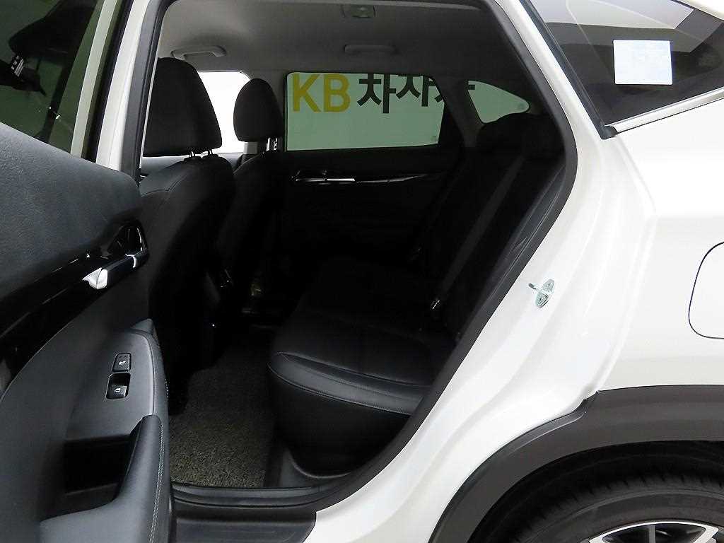 KIA Seltos 2023 Blanco - Importación desde Corea - HF Imports Iquique - Foto 14