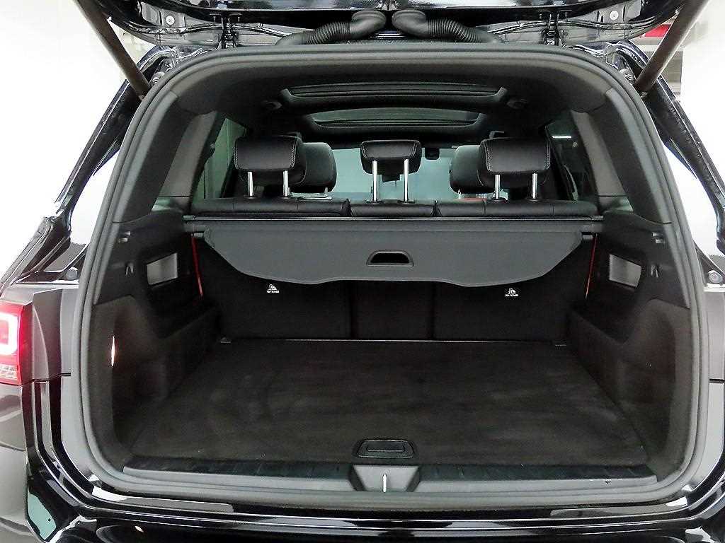 Mercedes Benz GLB Class - Vista 5