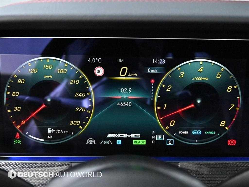 Mercedes Benz E class - Vista 8