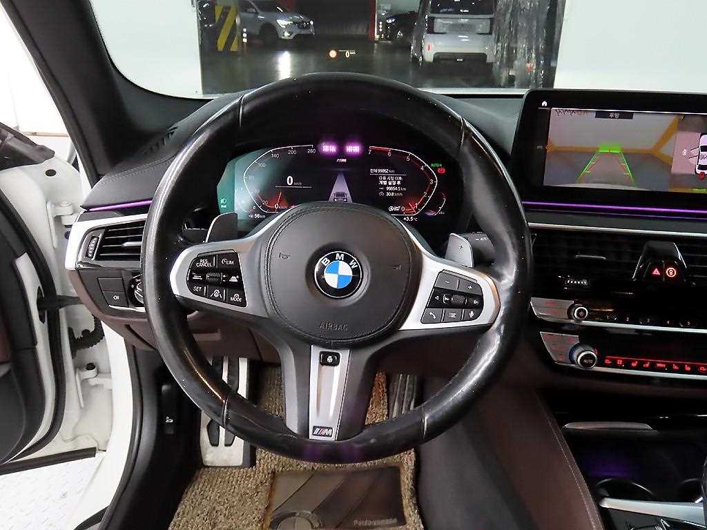 BMW 5 Series - Vista 9