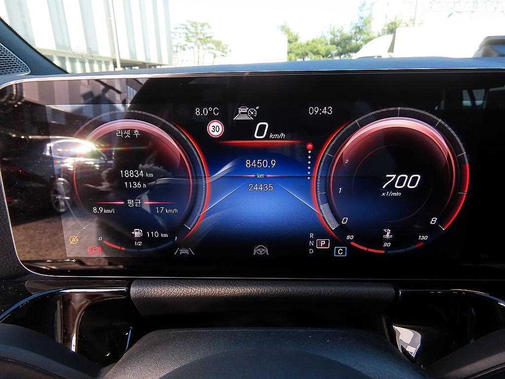 Mercedes Benz GLA Class - Vista 9