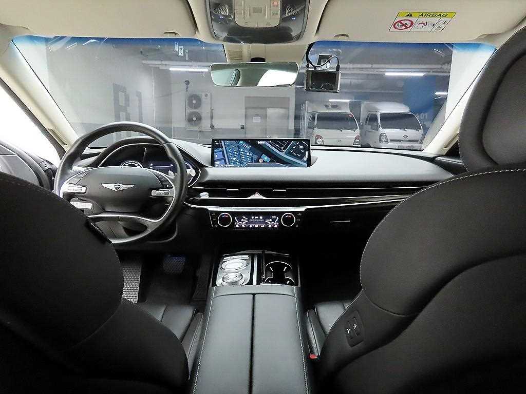 Genesis G80 - Vista 7