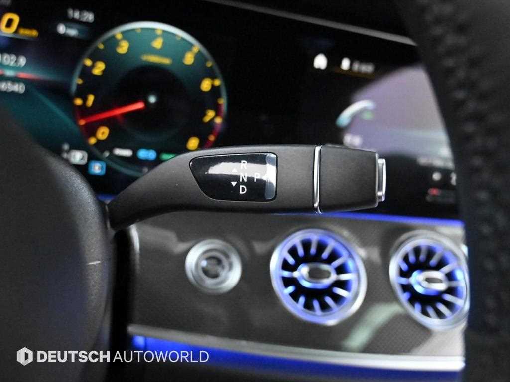 Mercedes Benz E class - Vista 9