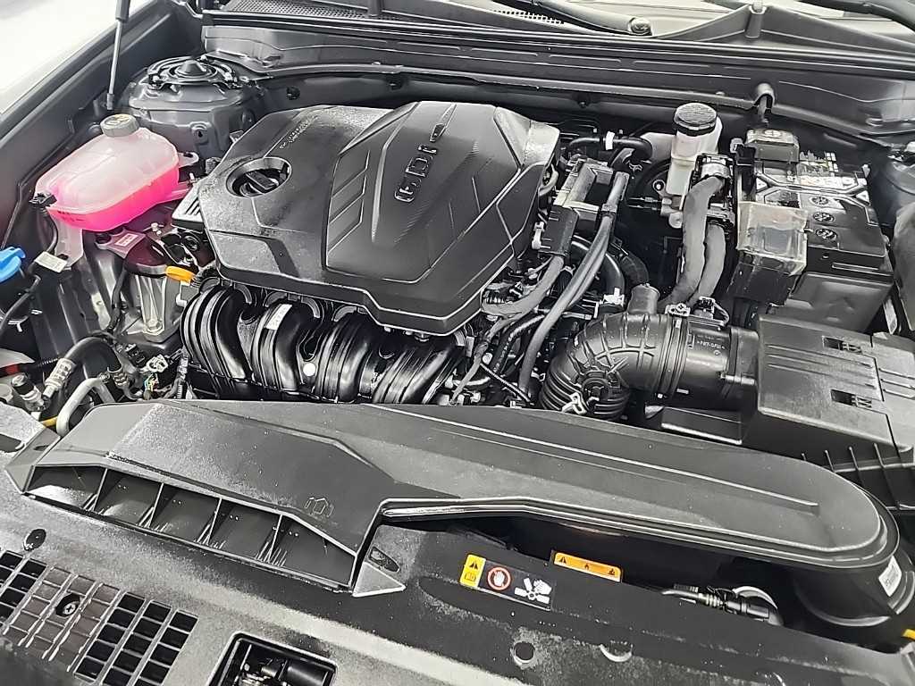 HYUNDAI Grandeur - Vista 5