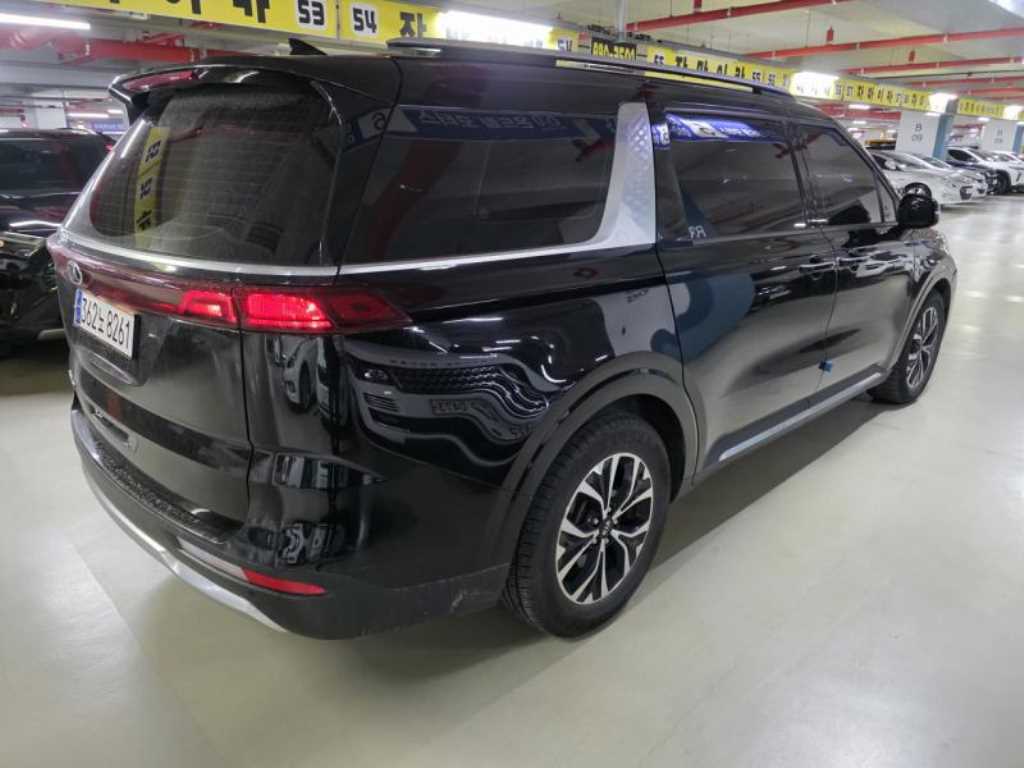 KIA Carnival - Vista 4