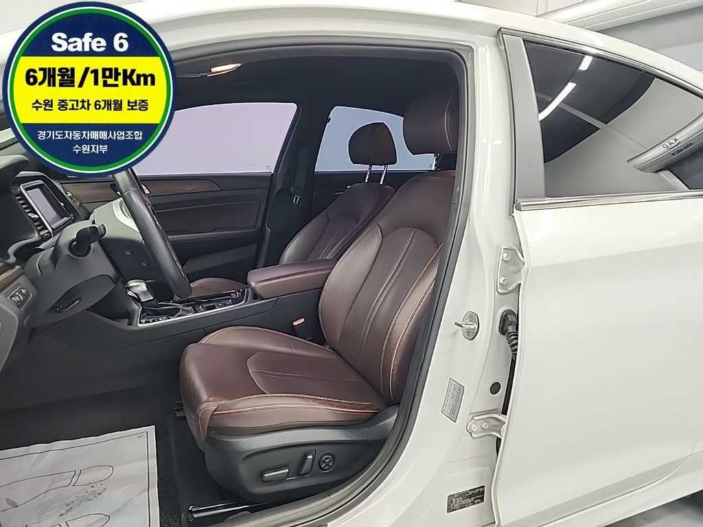 HYUNDAI Sonata - Vista 11