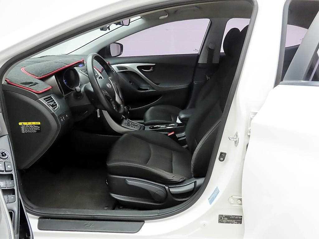 HYUNDAI Avante 2013 - Importación desde Corea - HF Imports Iquique - Foto 13