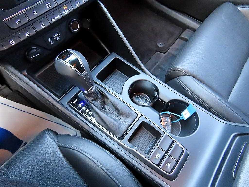 HYUNDAI Tucson - Vista 10