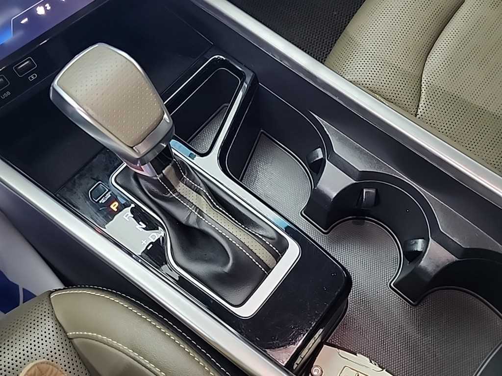 Ssangyong Torres - Vista 8