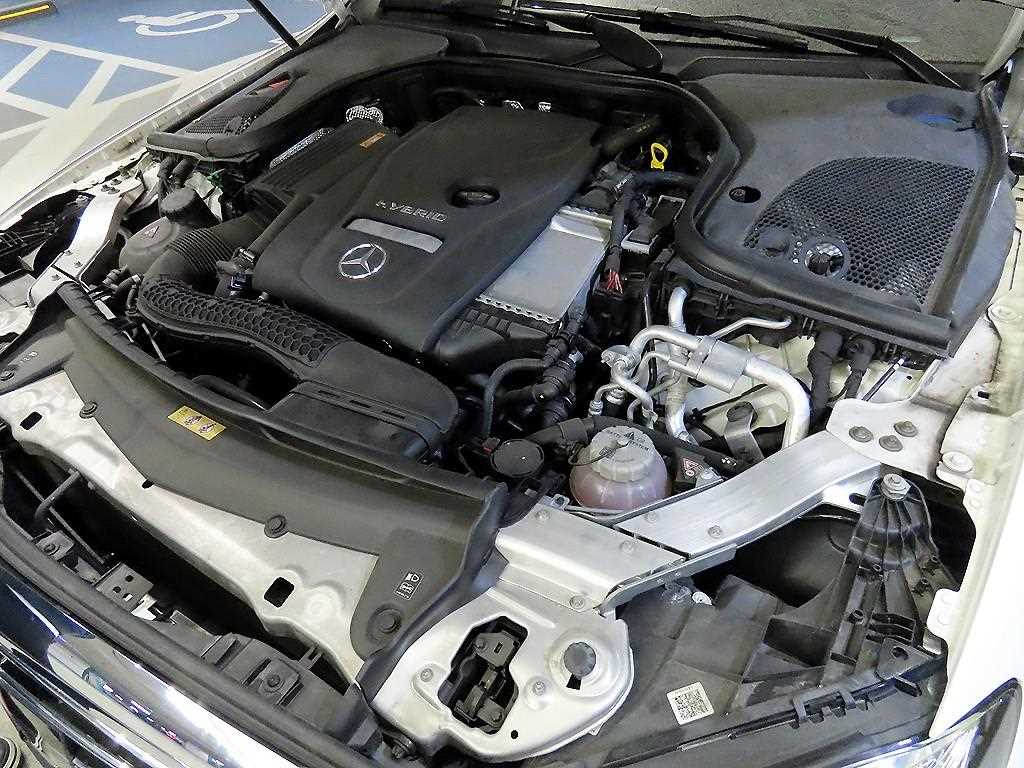 Mercedes Benz E class 2020 Blanco - Importación desde Corea - HF Imports Iquique - Foto 19