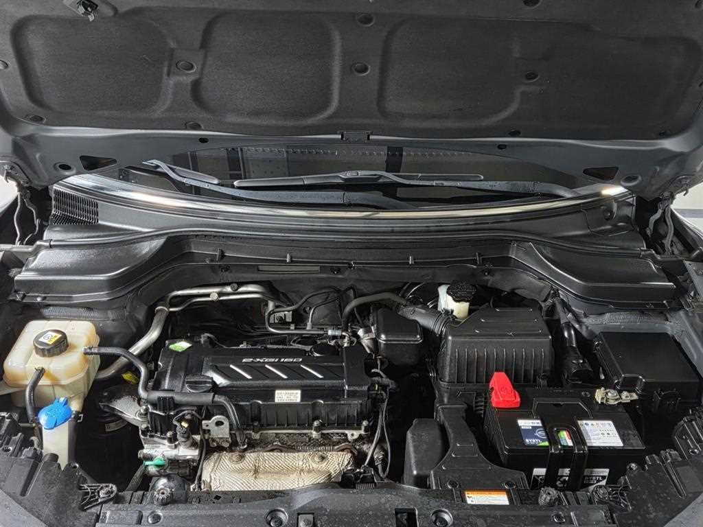 Ssangyong Tivoli - Vista 6