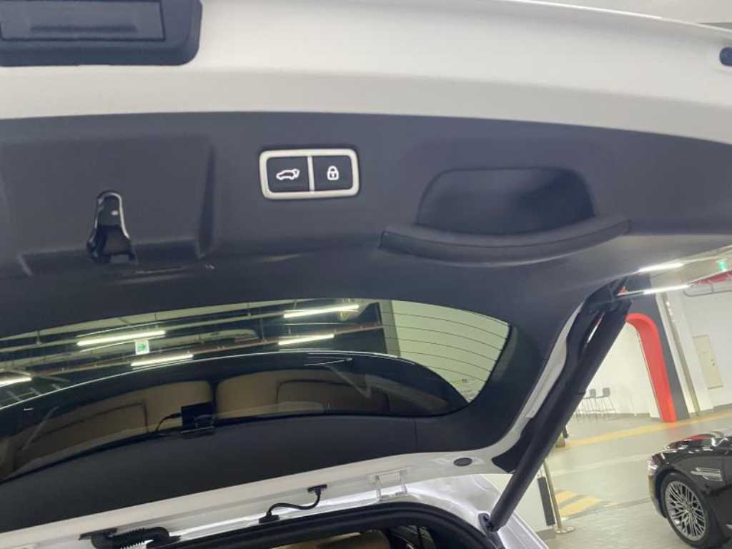 KIA Sorento - Vista 9