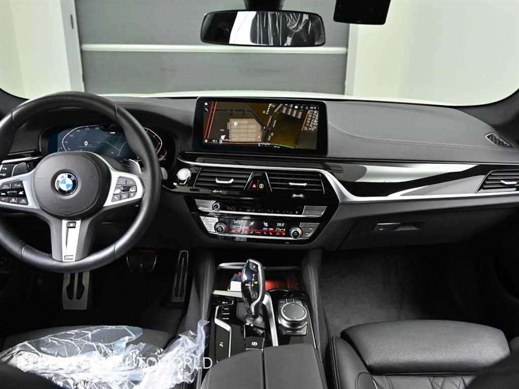 BMW 5 Series - Vista 7