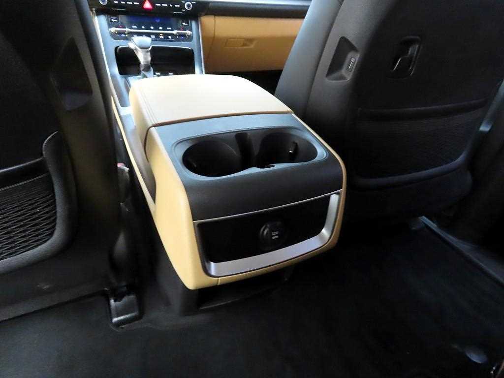 KIA Carnival 2021 Negro - Importación desde Corea - HF Imports Iquique - Foto 17