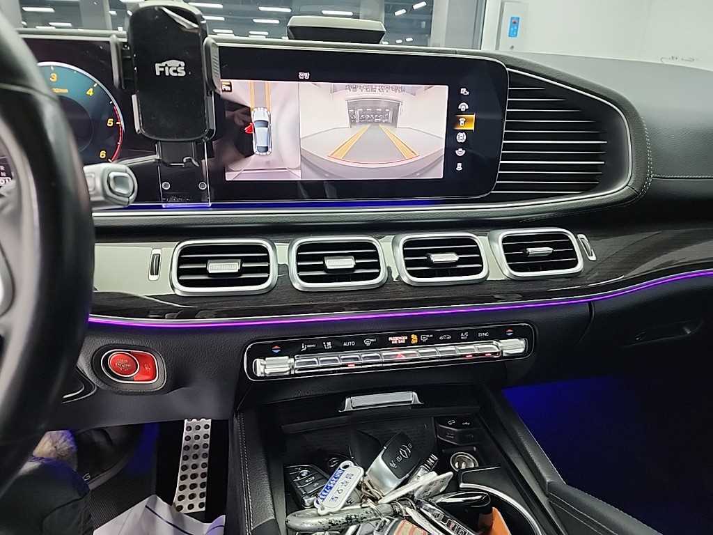 Mercedes Benz GLE Class - Vista 10