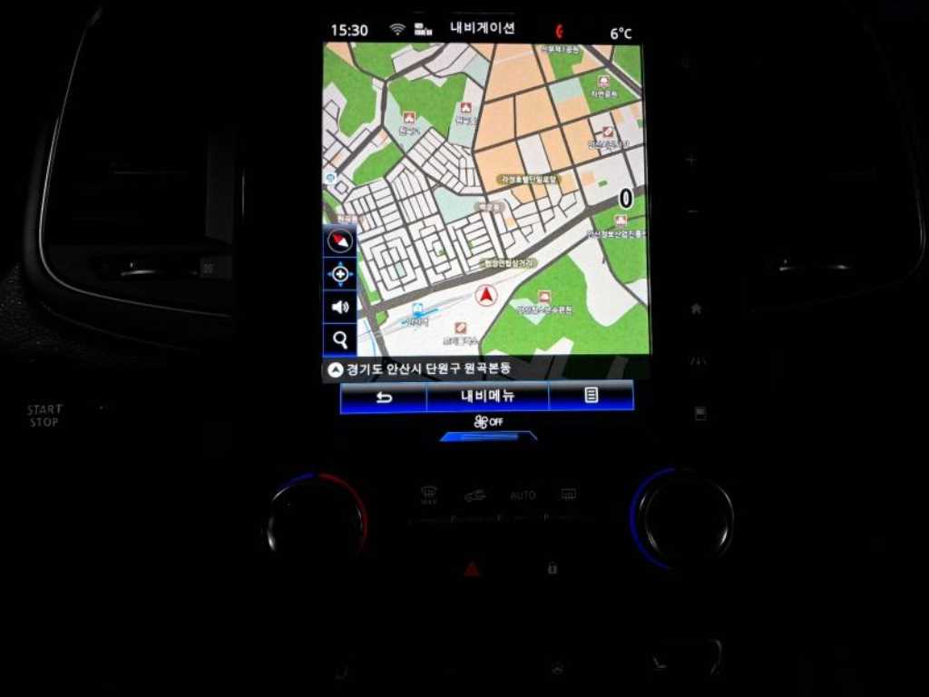 SAMSUNG QM6 - Vista 11