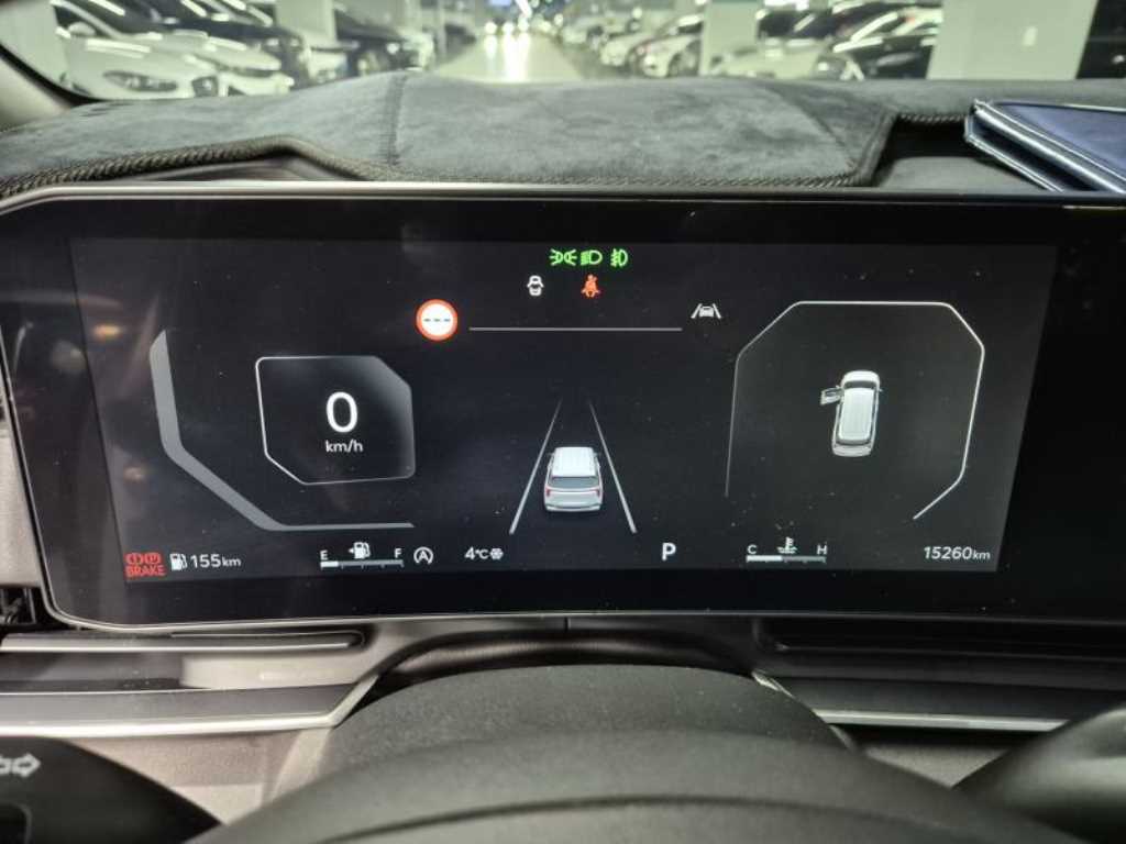 KIA Carnival - Vista 12