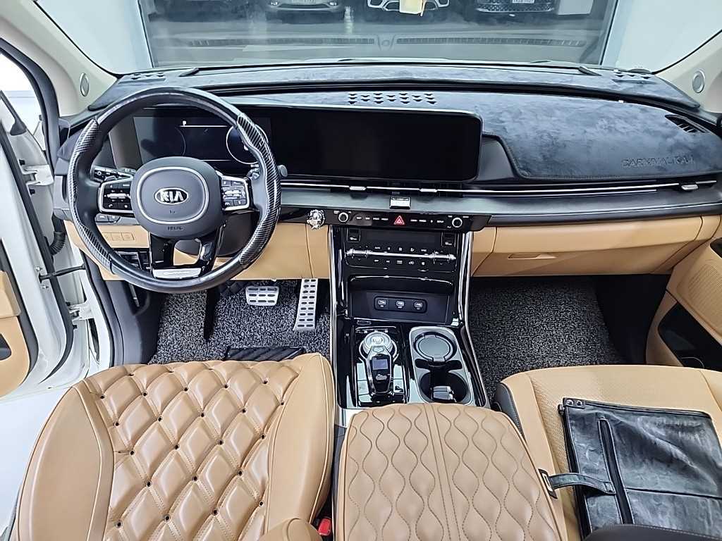 KIA Carnival - Vista 7