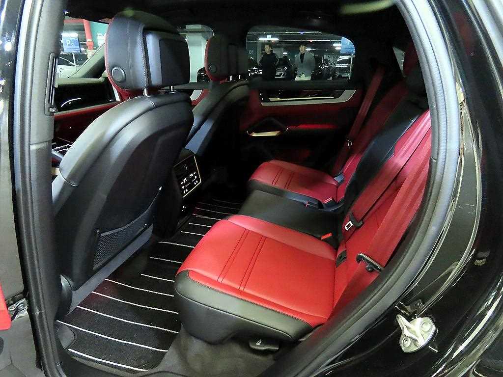 Porsche Cayenne - Vista 7