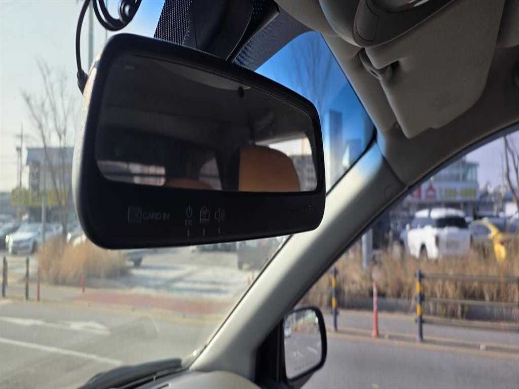 Ssangyong Korando - Vista 9