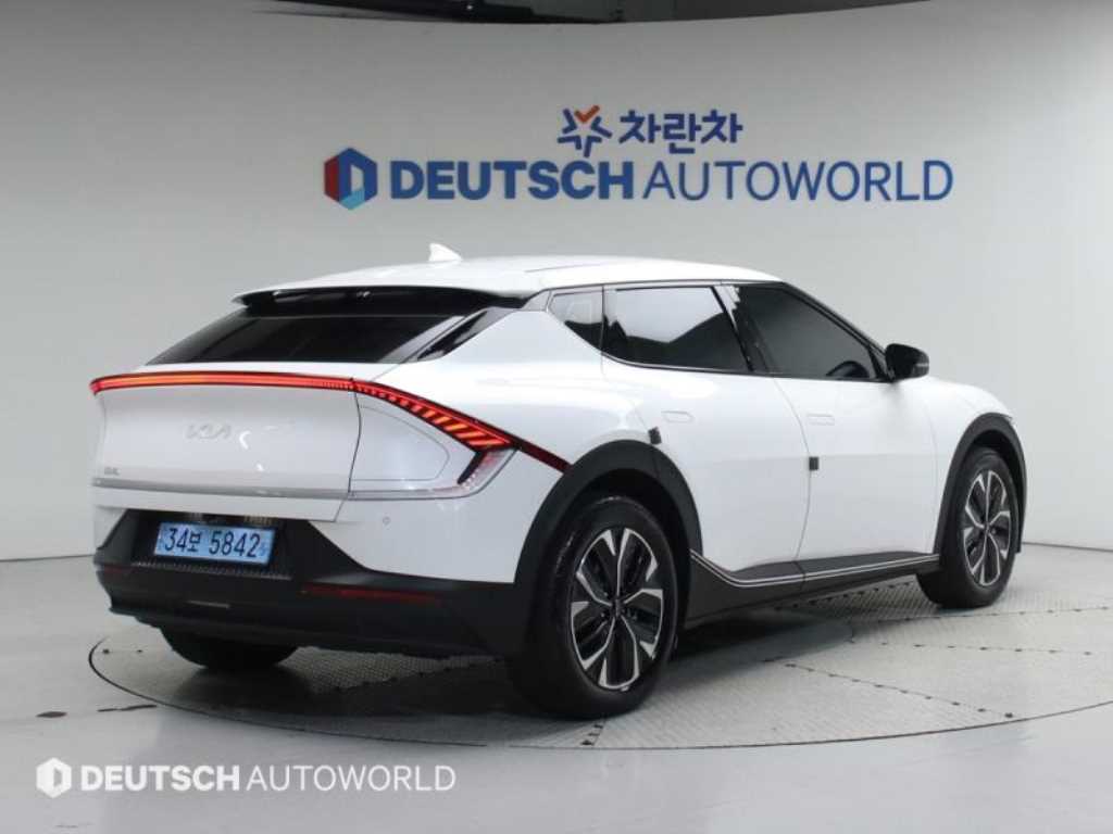 KIA EV6 - Vista 2