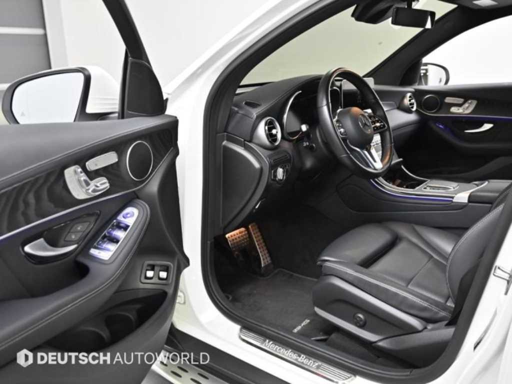 Mercedes Benz GLC Class - Vista 11