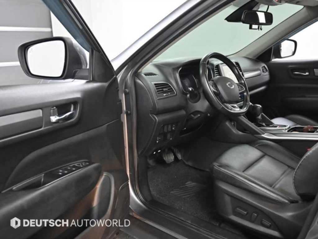 SAMSUNG QM6 - Vista 11