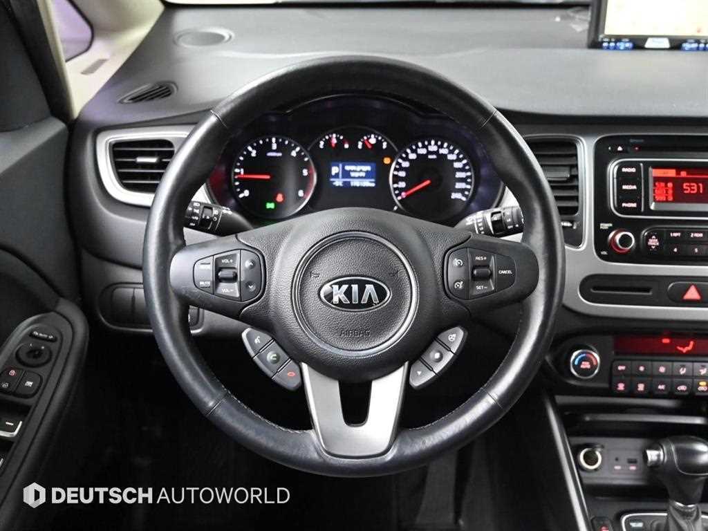 KIA Carens 2014 Gris - Importación desde Corea - HF Imports Iquique - Foto 20
