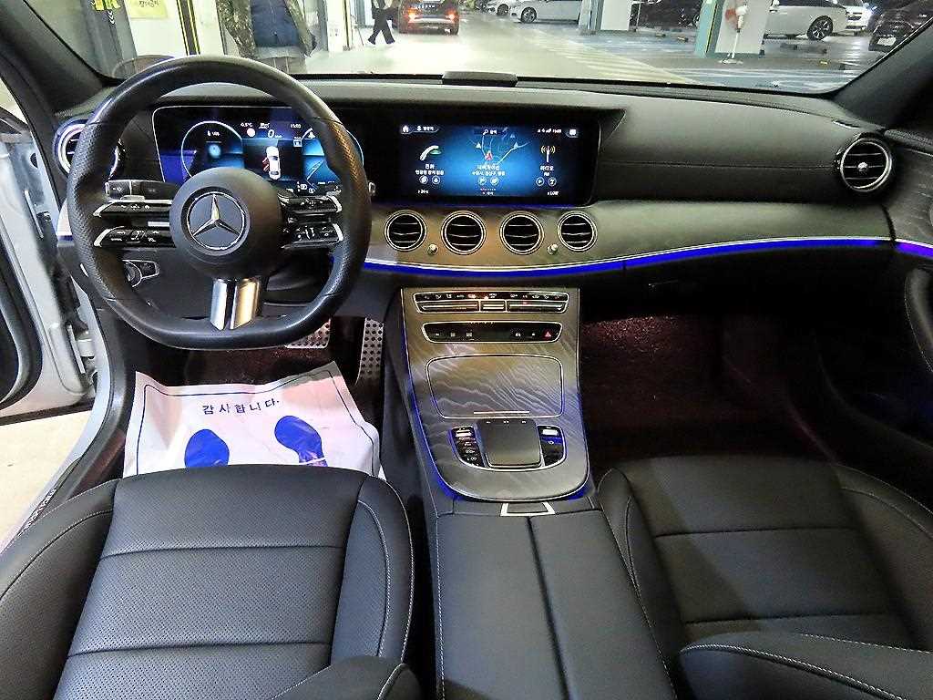 Mercedes Benz E class - Vista 10