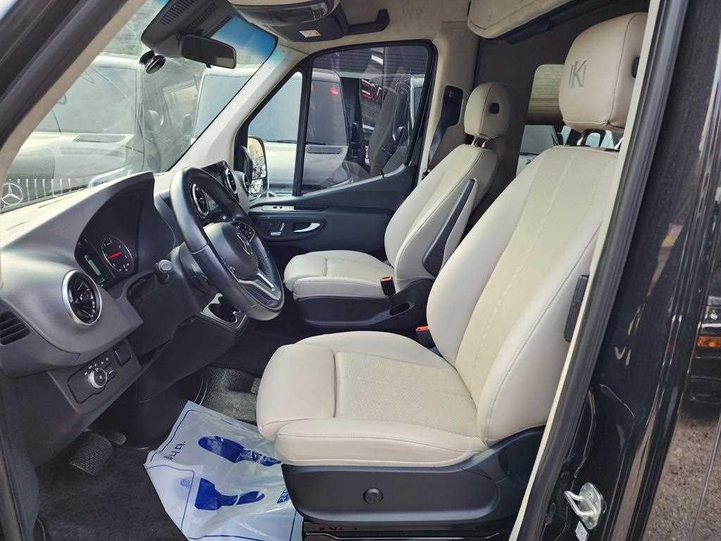Mercedes Benz Sprinter 2022 Negro - Importación desde Corea - HF Imports Iquique - Foto 13