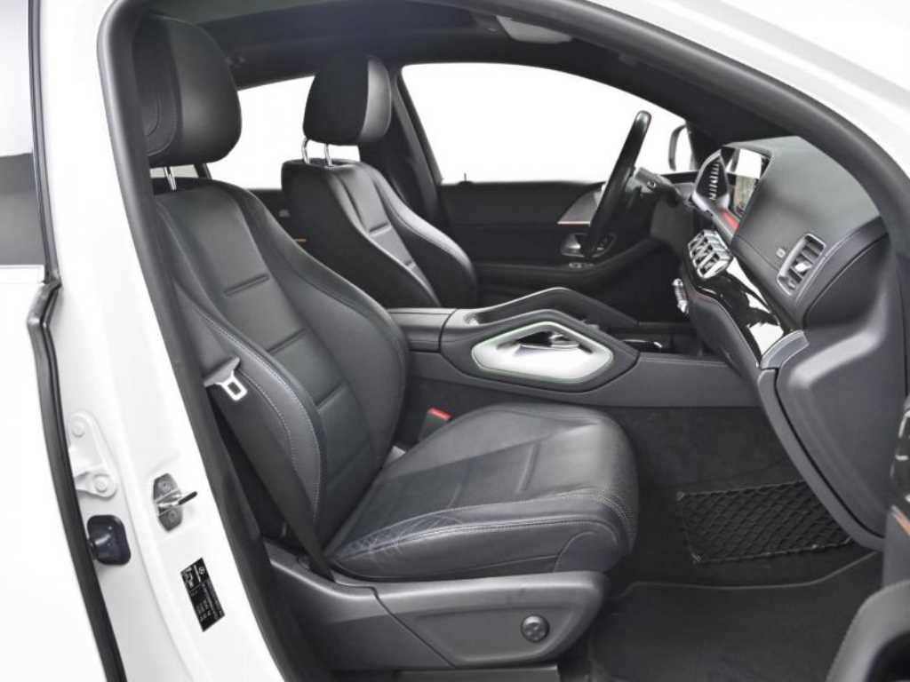 Mercedes Benz GLE Class - Vista 10