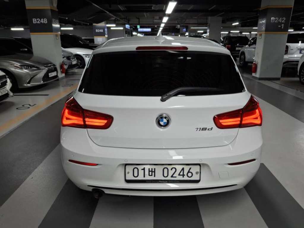 BMW 1 series - Vista 5