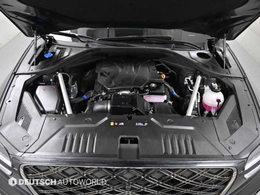 Genesis GV70 - Vista 6