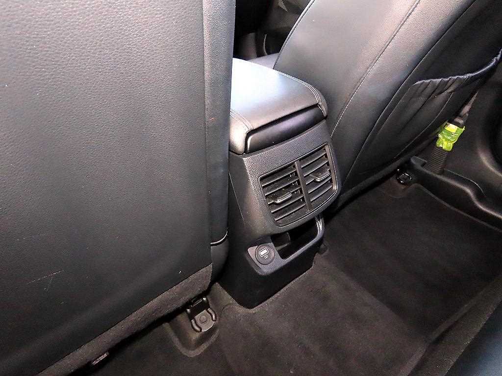 KIA Seltos 2020 Negro - Importación desde Corea - HF Imports Iquique - Foto 17