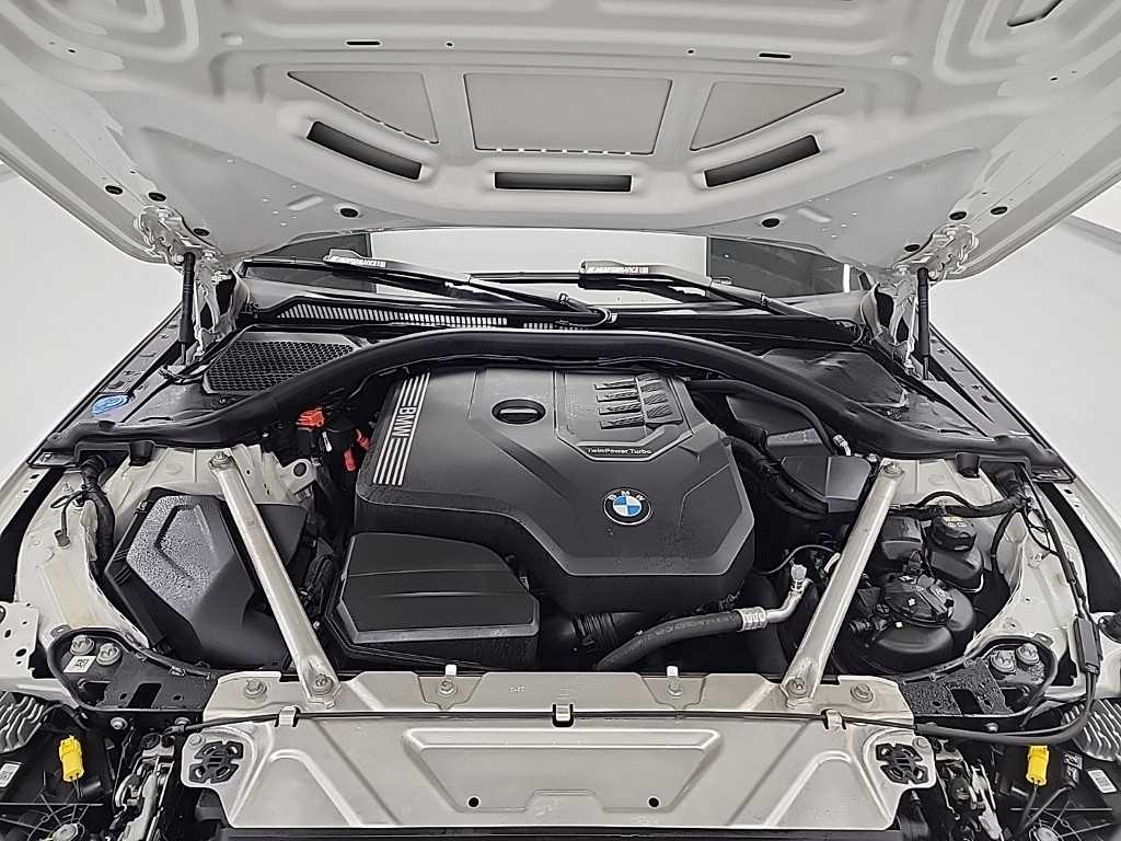 BMW 4 Series - Vista 5