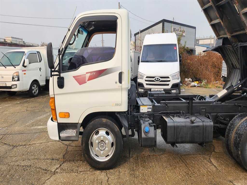 medium and large cargo dump - Vista 10